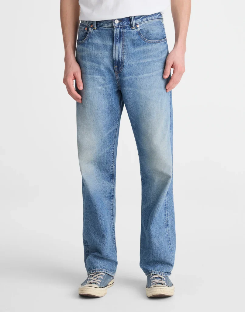 Loose Straight Jean in Summerweight Denim