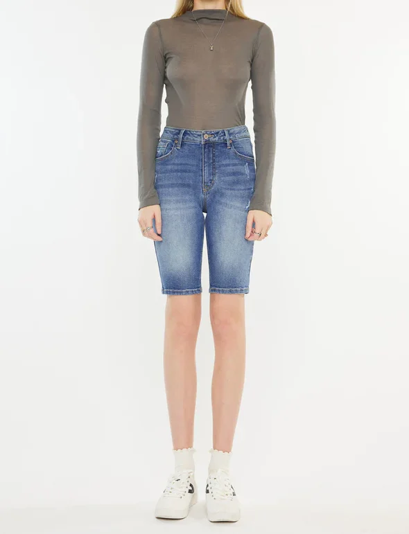 Women’s Belted Fray Hem Shorts